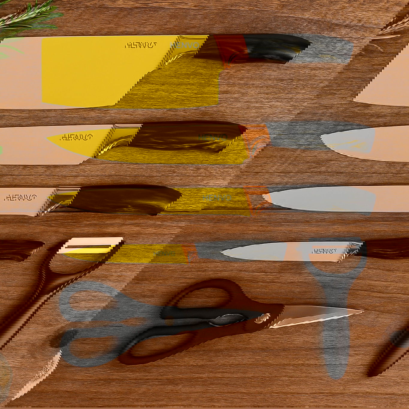 5c036152-9c1f-4bd0-bd82-81fe8f1a9c74.jpg 5c036152 9c1f 4bd0 bd82 81fe8f1a9c74 - 6 Pcs Professional Kitchen Knife Set with Chef Knives, Cleaver, Peeler & Scissors – Durable Stainless Steel Kitchen Essentials - DsonMart - 1