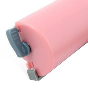 04 827ff1f2 4262 4909 b78e 6ce15d632da1 - Plastic Handle Lint Hair Dust Remover Brush (1 Pc) - DsonMart - 1